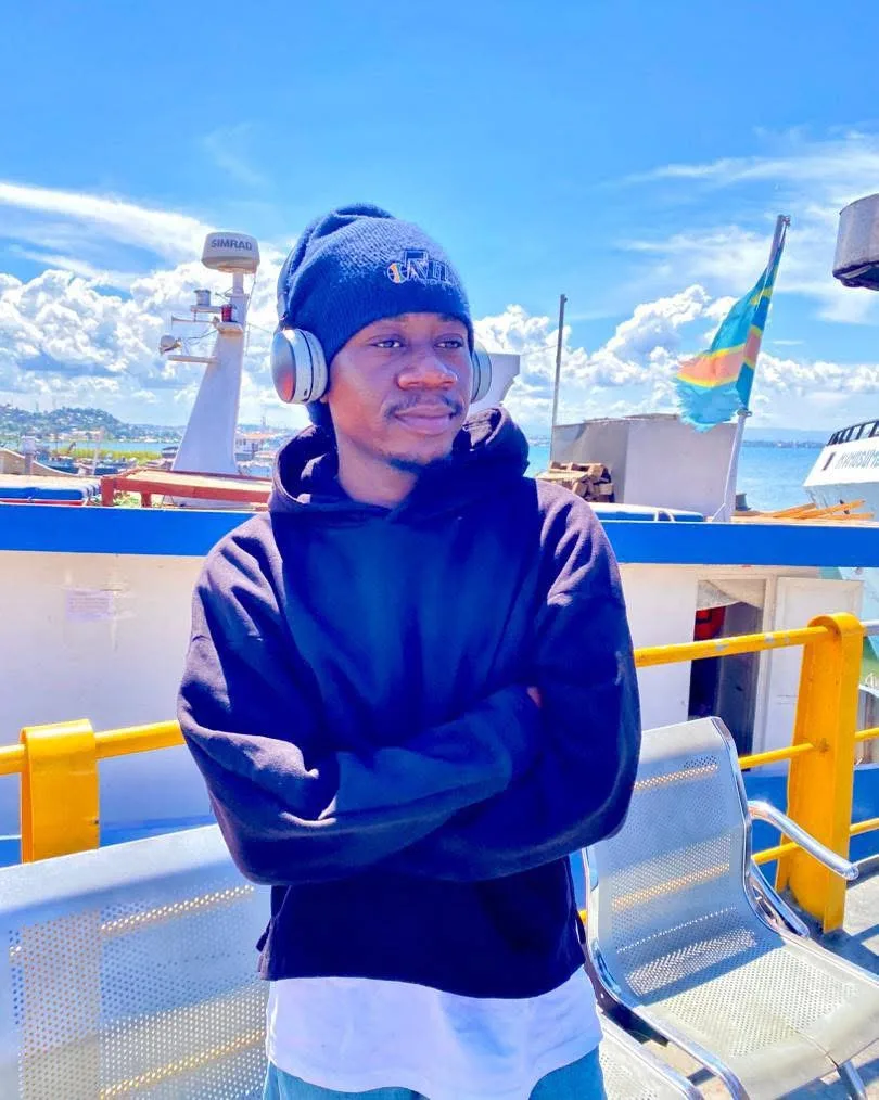 Kral Boy en déplacement à Bujumbura pour une collaboration musicale