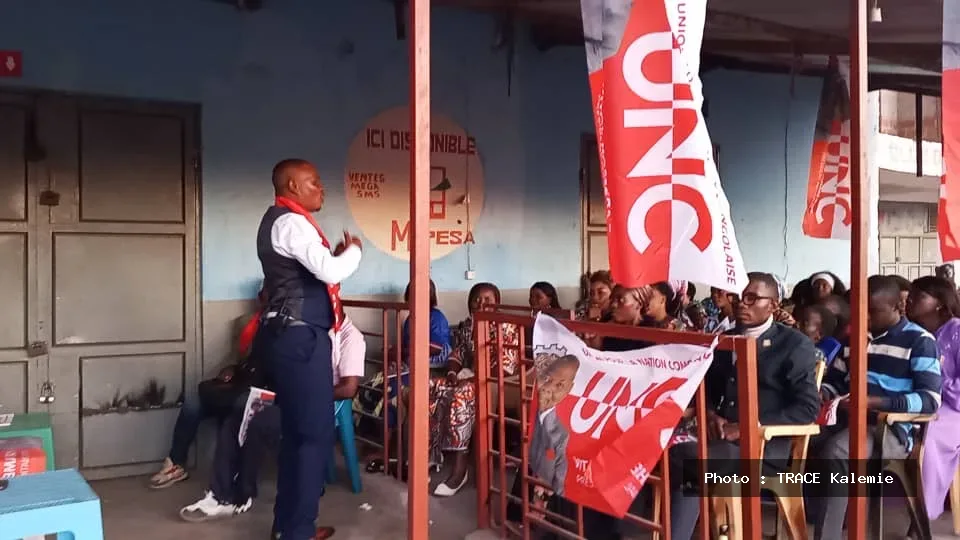 Cadres et militants de l’UNC réunis à Kalemie pour célébrer le 16e anniversaire du parti et réfléchir à son avenir dans le Tanganyika.