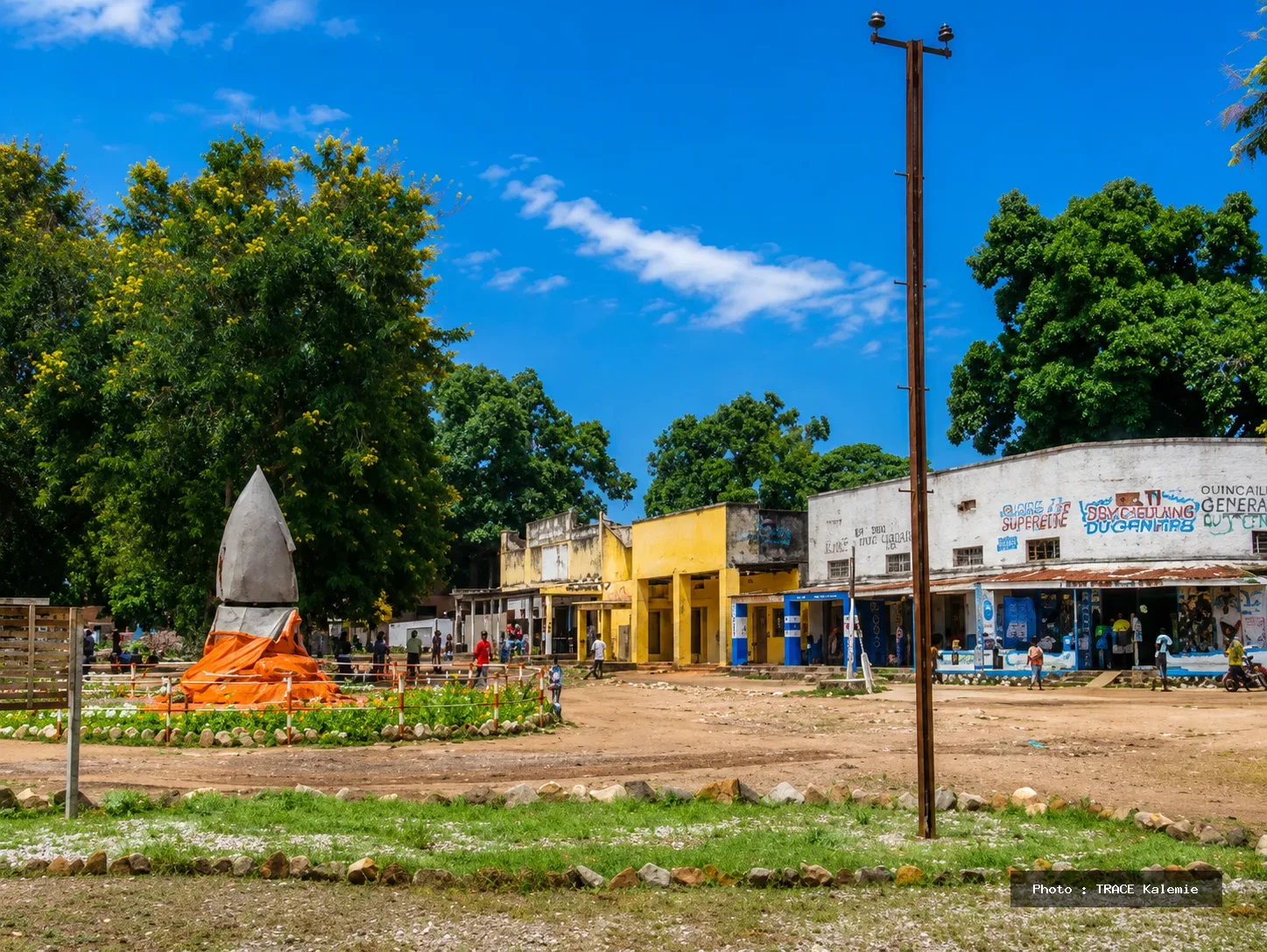 Des familles déplacées vivant dans des conditions précaires dans le secteur de Nyembamukebo, dans le territoire de Manono.