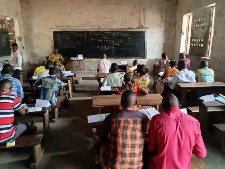 Le Gouvernement congolais et l'UNICEF renforcent la qualité de l'enseignement primaire au Tanganyika grâce à l'approche Teaching at the Right Level (TaRL), une méthode pédagogique adaptée au niveau réel des élèves.