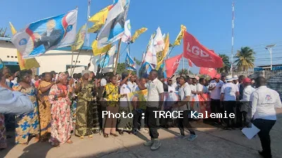 Les membres de la coalition Article 64 lors de leur déclaration à Kalemie à l'occasion du 66ᵉ anniversaire de l'indépendance de la RDC.