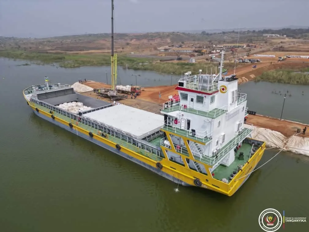 Tanganyika : premier départ d’un navire du port de Mutowa vers Kigoma avec du lithium