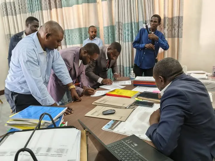 Cérémonie de remise et reprise entre la Division provinciale de l’Urbanisme et le GUPEC Tanganyika à Kalemie